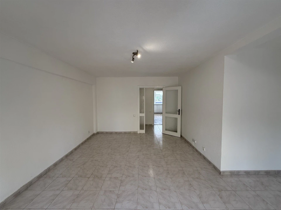Apartamento T4 para Venda em Tavarede Foto 9