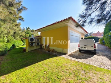 Moradia T3 para Venda em Alcabideche