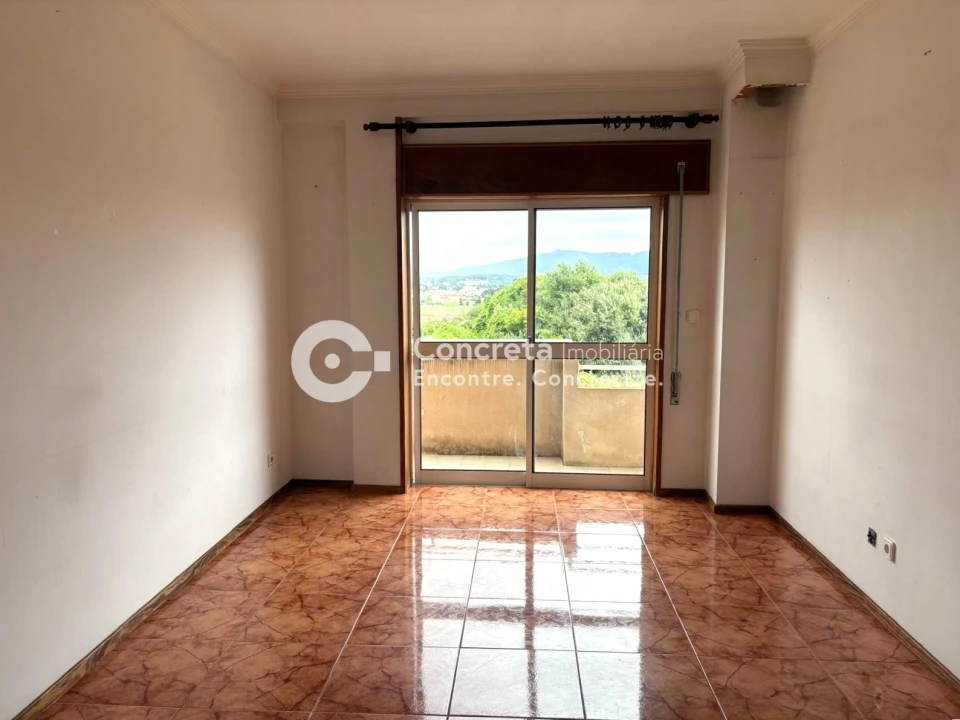 Apartamento T2 para Venda em Arcozelo Foto 1