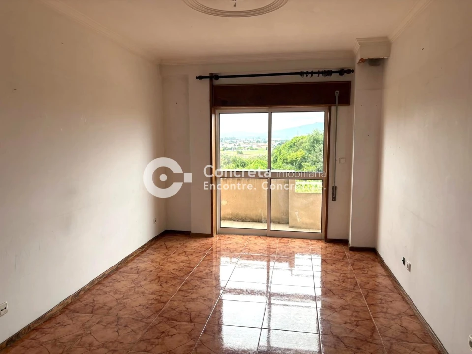 Apartamento T2 para Venda em Arcozelo Foto 4
