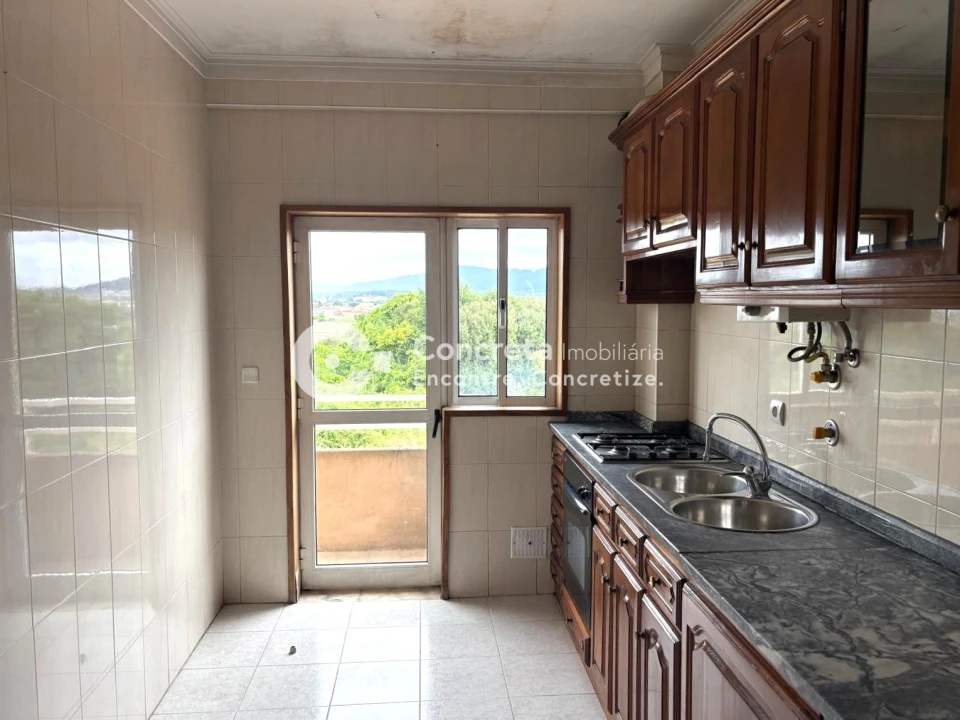 Apartamento T2 para Venda em Arcozelo Foto 7