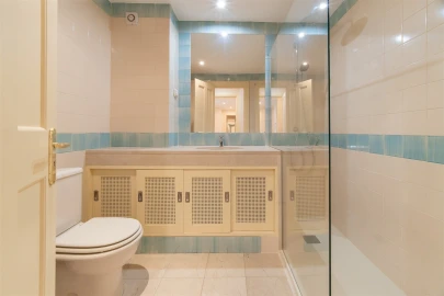 Apartamento T2 para Arrendamento em Cascais e Estoril