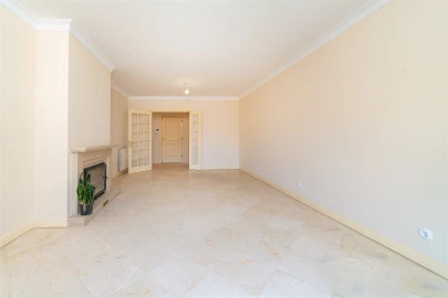 Apartamento T2 para Arrendamento em Cascais e Estoril