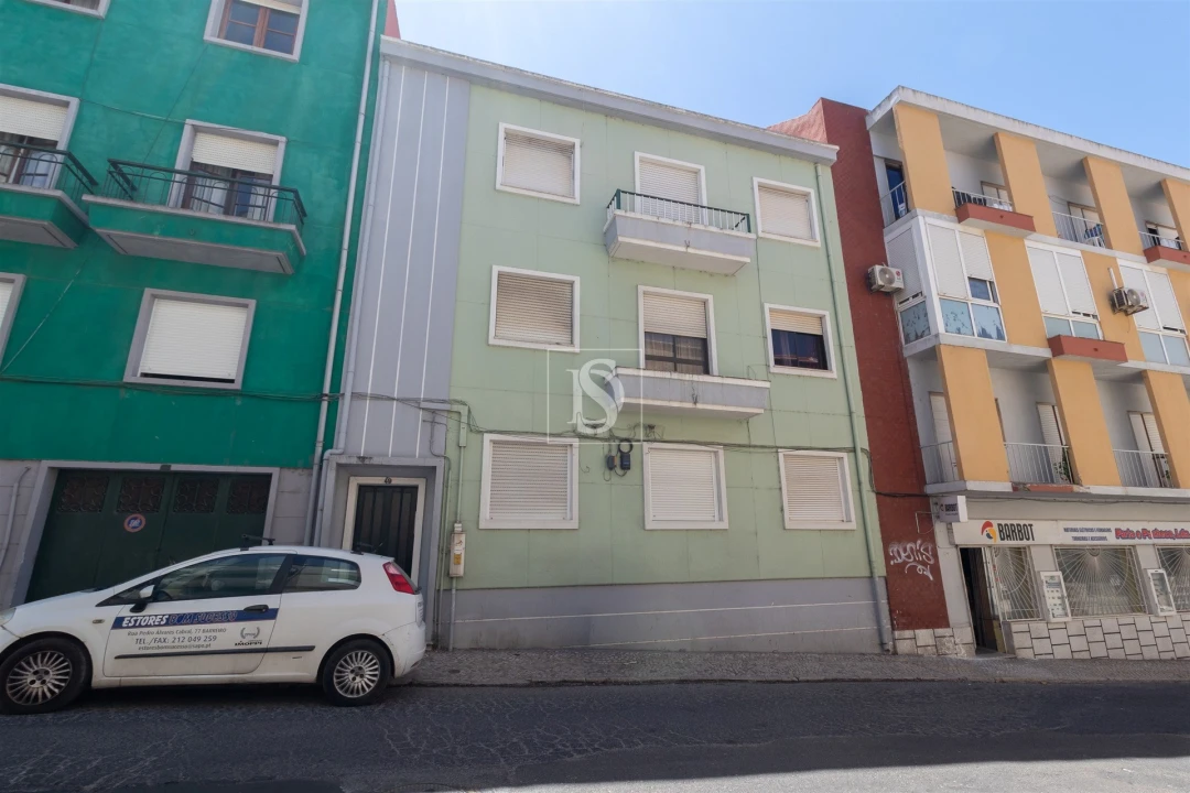 Apartamento T4 para Venda em Alto do Seixalinho, Santo André e Verderena Foto 1