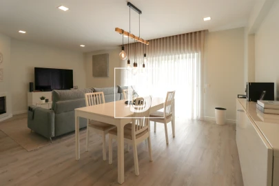 Apartamento T3 para Venda em Lagoa e Carvoeiro