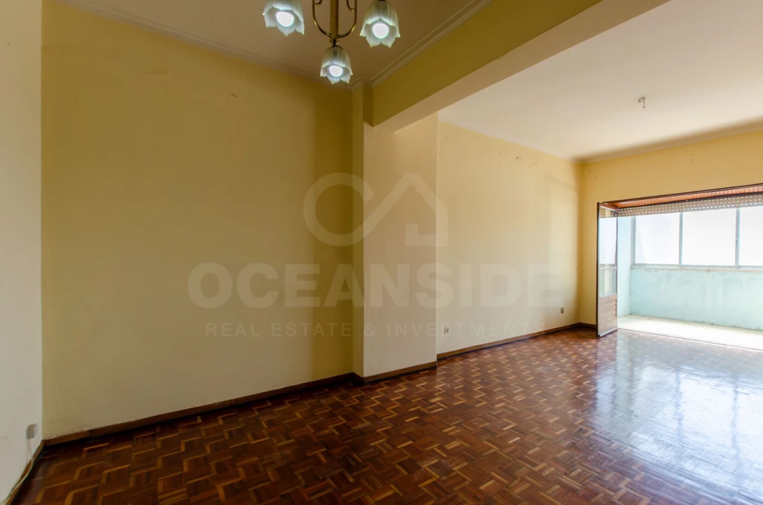 Apartamento T2 para Venda em Almada, Cova da Piedade, Pragal e Cacilhas Foto 1