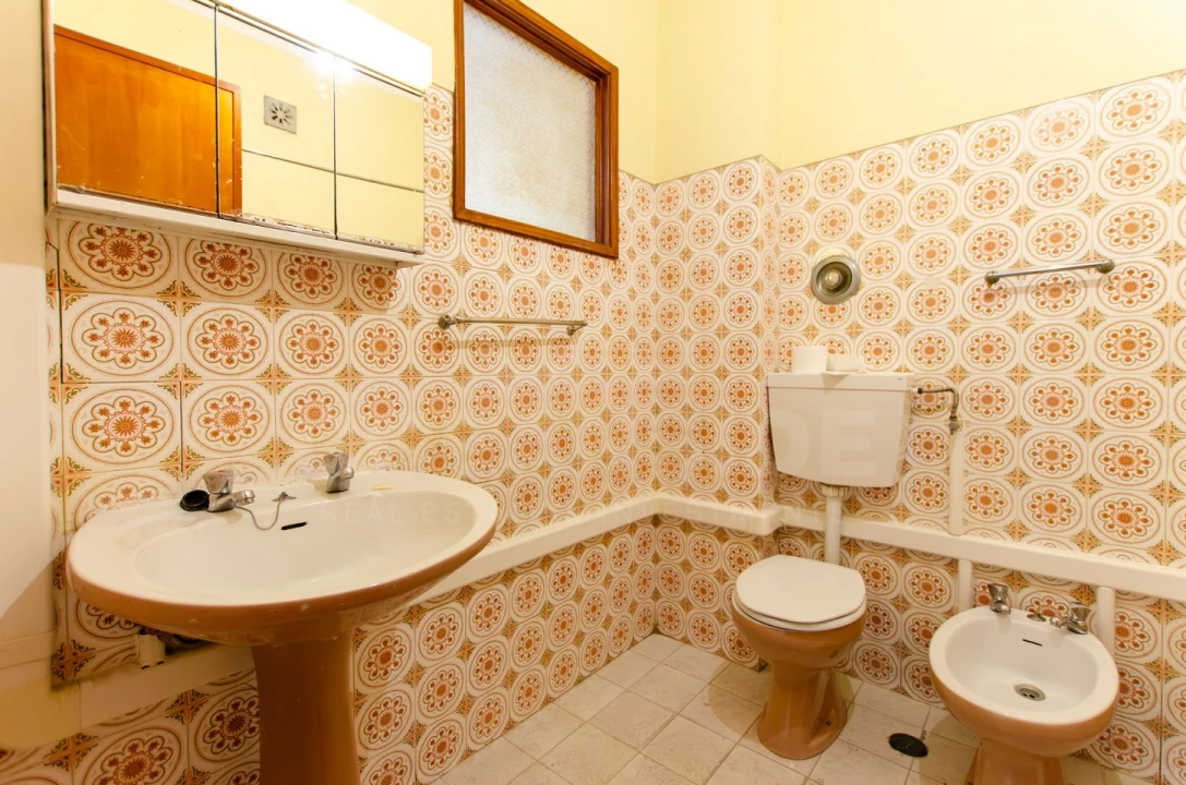 Apartamento T2 para Venda em Almada, Cova da Piedade, Pragal e Cacilhas Foto 9