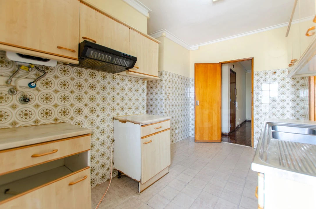 Apartamento T2 para Venda em Almada, Cova da Piedade, Pragal e Cacilhas Foto 17