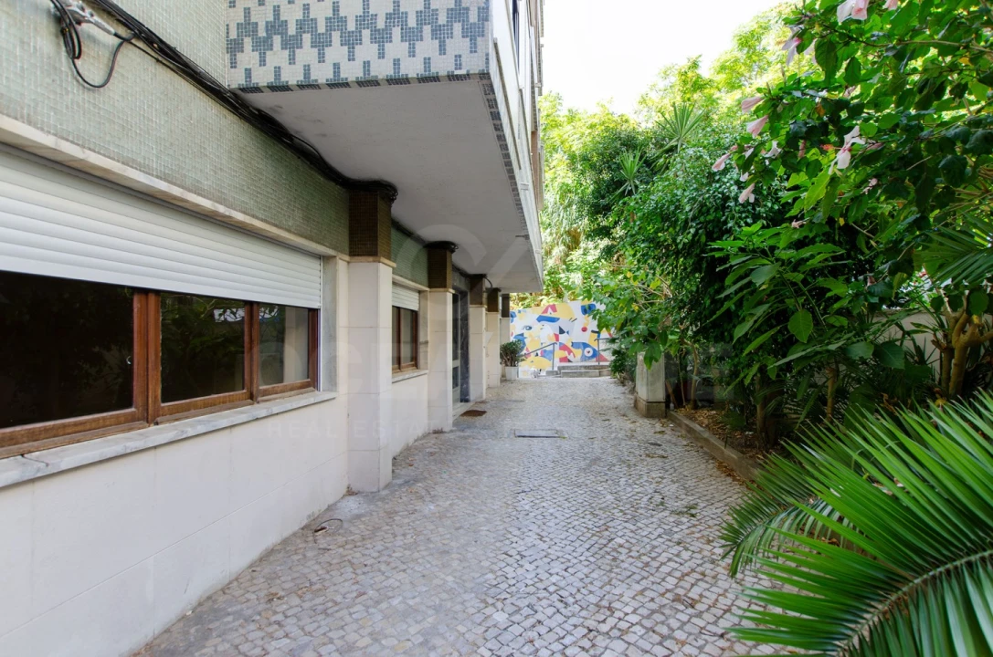 Apartamento T2 para Venda em Almada, Cova da Piedade, Pragal e Cacilhas Foto 30