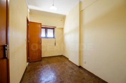 Apartamento T2 para Venda em Almada, Cova da Piedade, Pragal e Cacilhas