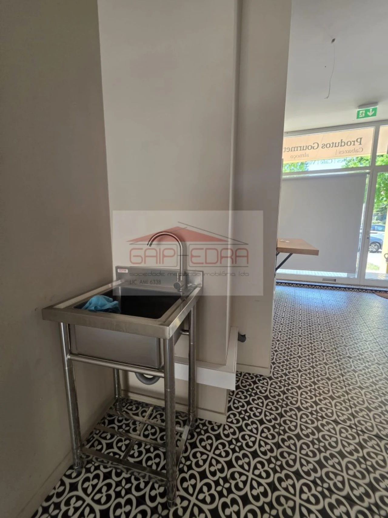Loja para Venda em Oliveira, São Paio e São Sebastião Foto 9