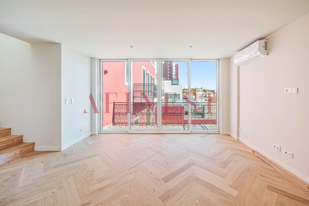 Apartamento T3 para Venda em Cascais e Estoril Foto 2