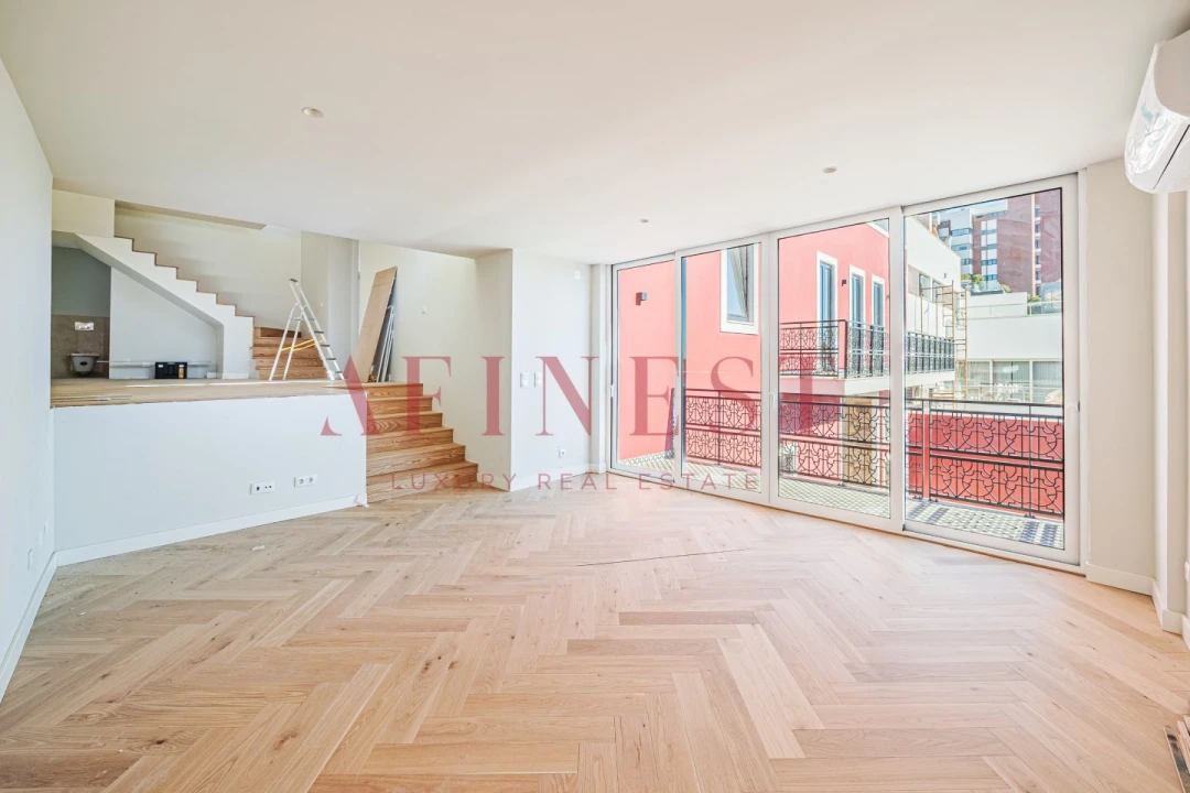 Apartamento T3 para Venda em Cascais e Estoril Foto 1