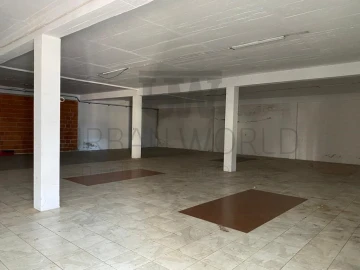 Armazém para Venda em Quinta do Anjo