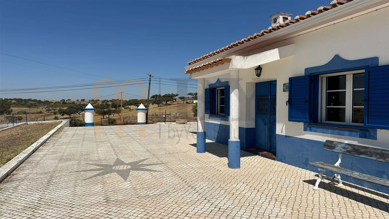 Quinta T3 para Venda em Mertola Foto 3