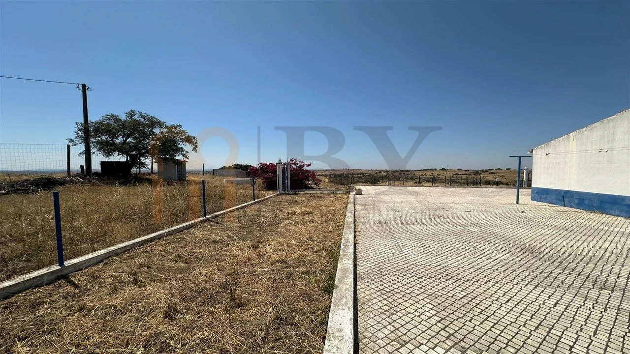 Quinta T3 para Venda em Mertola Foto 33