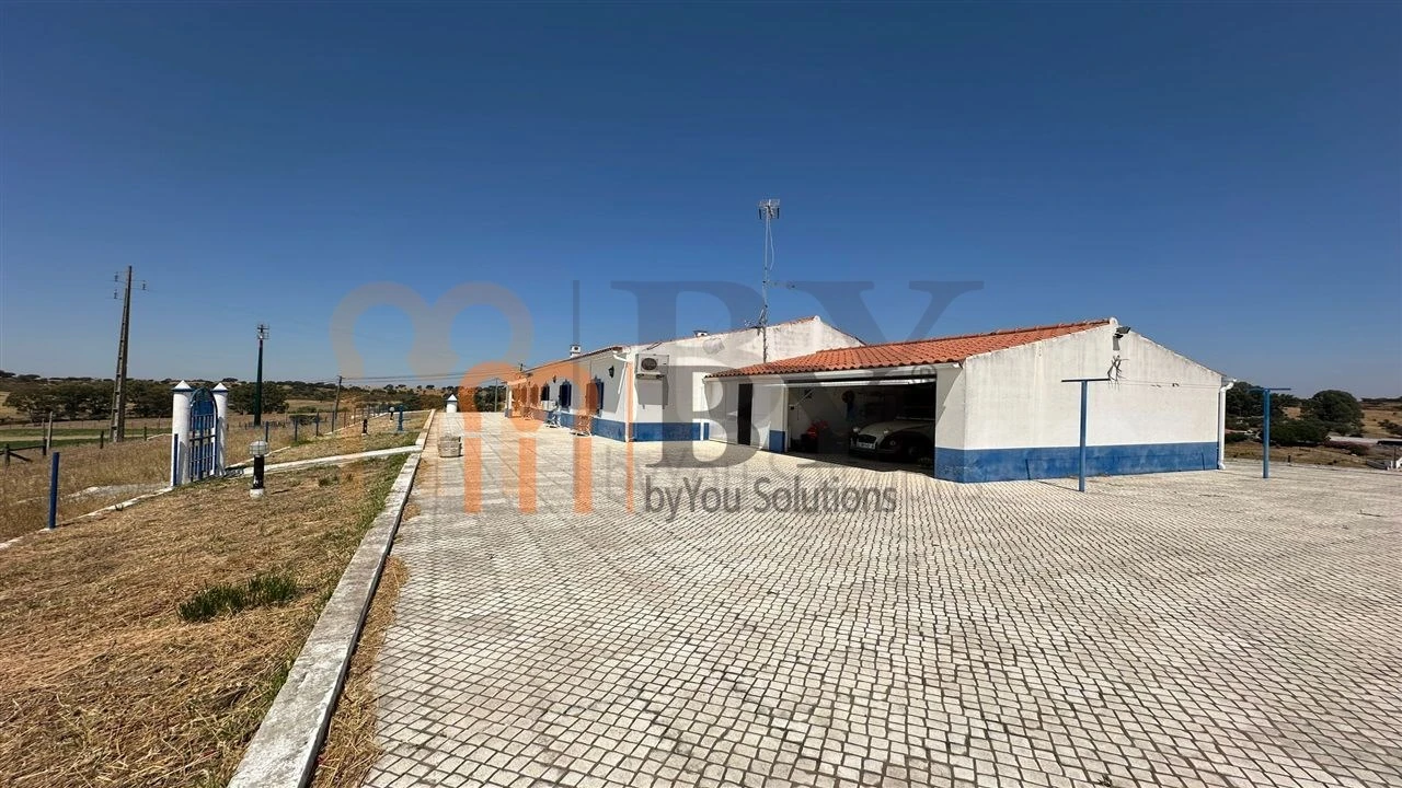 Quinta T3 para Venda em Mertola Foto 4
