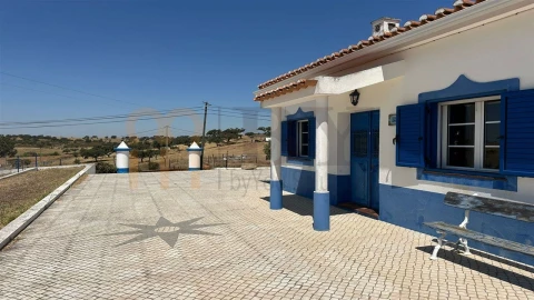 Quinta T3 para Venda em Mertola