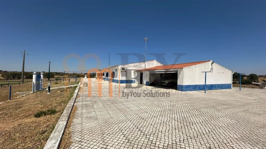 Quinta T3 para Venda em Mertola Foto 4