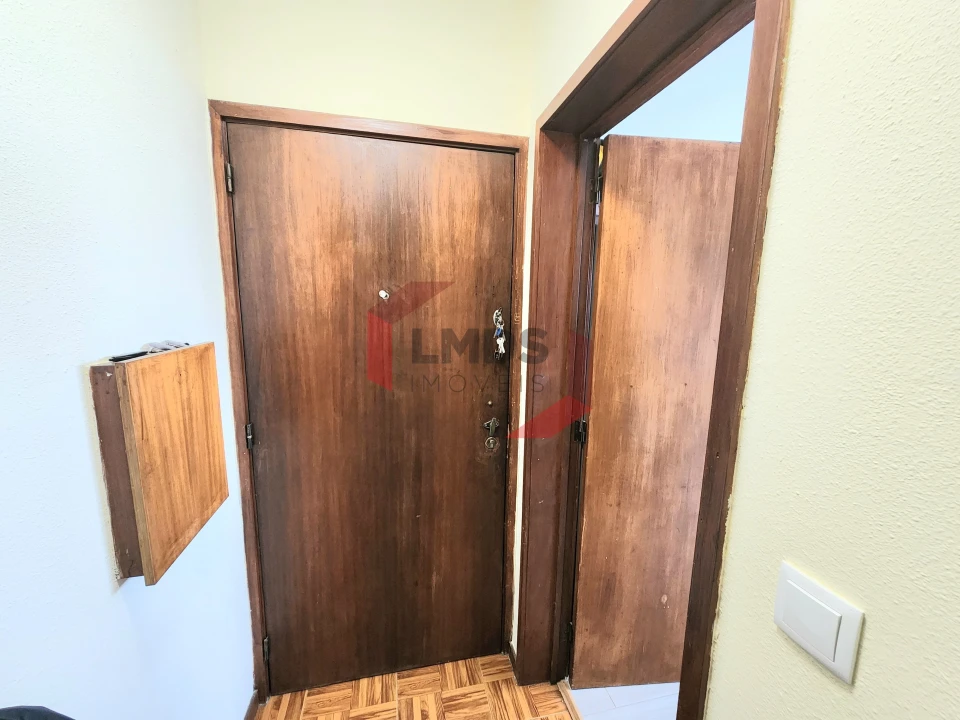 Apartamento T1 para Venda em Avintes Foto 6