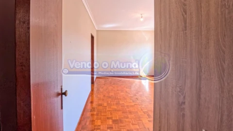 Moradia T4 para Venda em Samora Correia