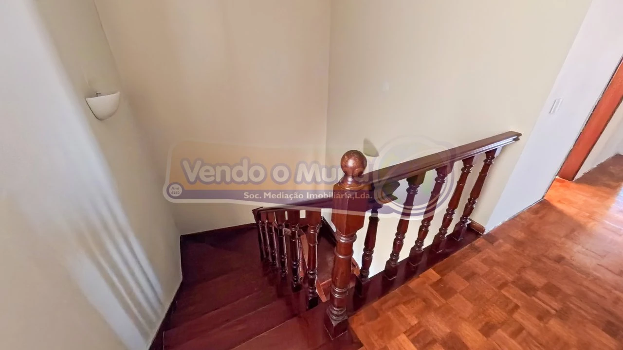 Moradia T4 para Venda em Samora Correia Foto 13