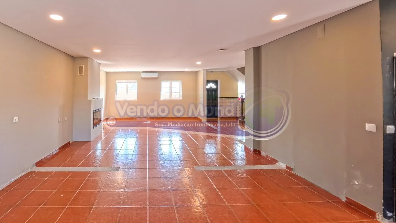 Moradia T4 para Venda em Samora Correia Foto 6