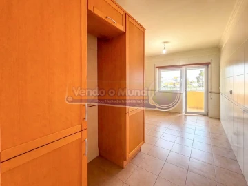 Apartamento T3 para Venda em Samora Correia