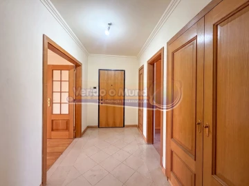 Apartamento T3 para Venda em Samora Correia