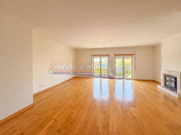 Apartamento T3 para Venda em Samora Correia