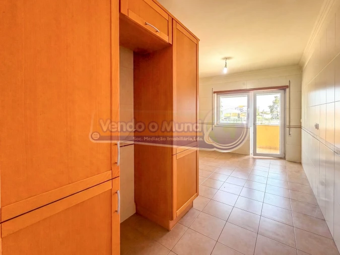 Apartamento T3 para Venda em Samora Correia Foto 6
