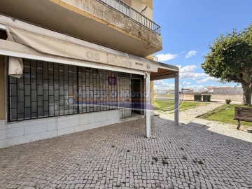 Loja para Venda em Samora Correia