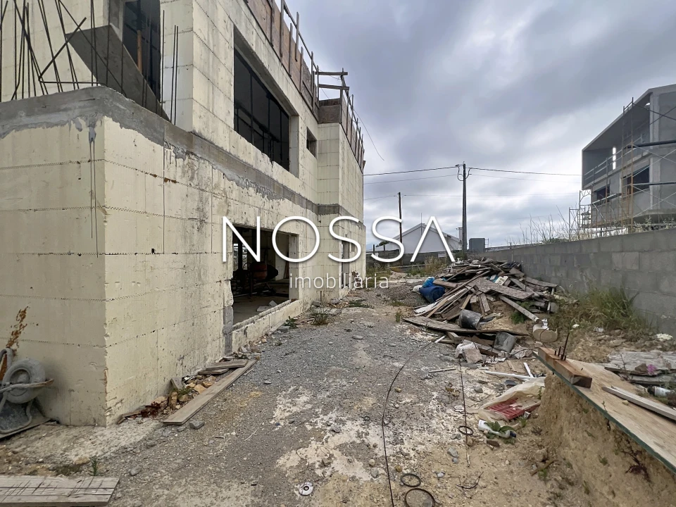 Moradia T4 para Venda em Almargem do Bispo, Pêro Pinheiro e Montelavar Foto 9
