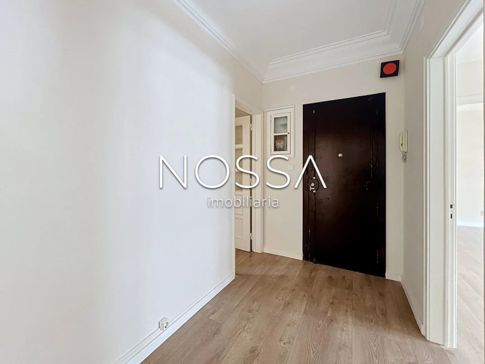 Apartamento T4 para Venda em Campolide Foto 15