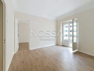 Apartamento T4 para Venda em Campolide