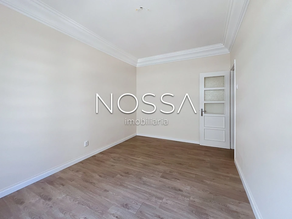 Apartamento T4 para Venda em Campolide Foto 20