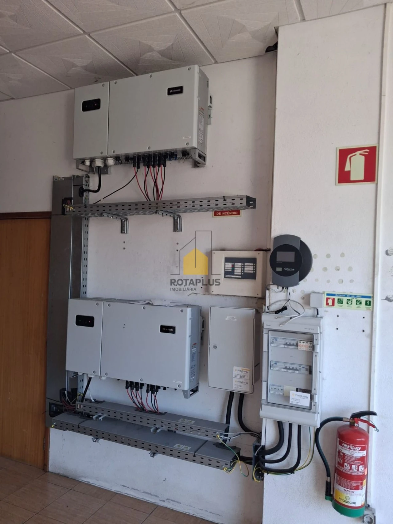 Armazém para Arrendamento em Touguinha e Touguinhó Foto 14