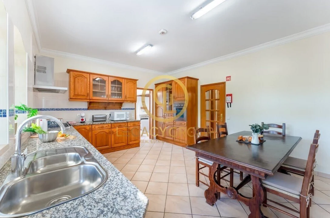 Moradia T4 para Venda em Boliqueime Foto 13
