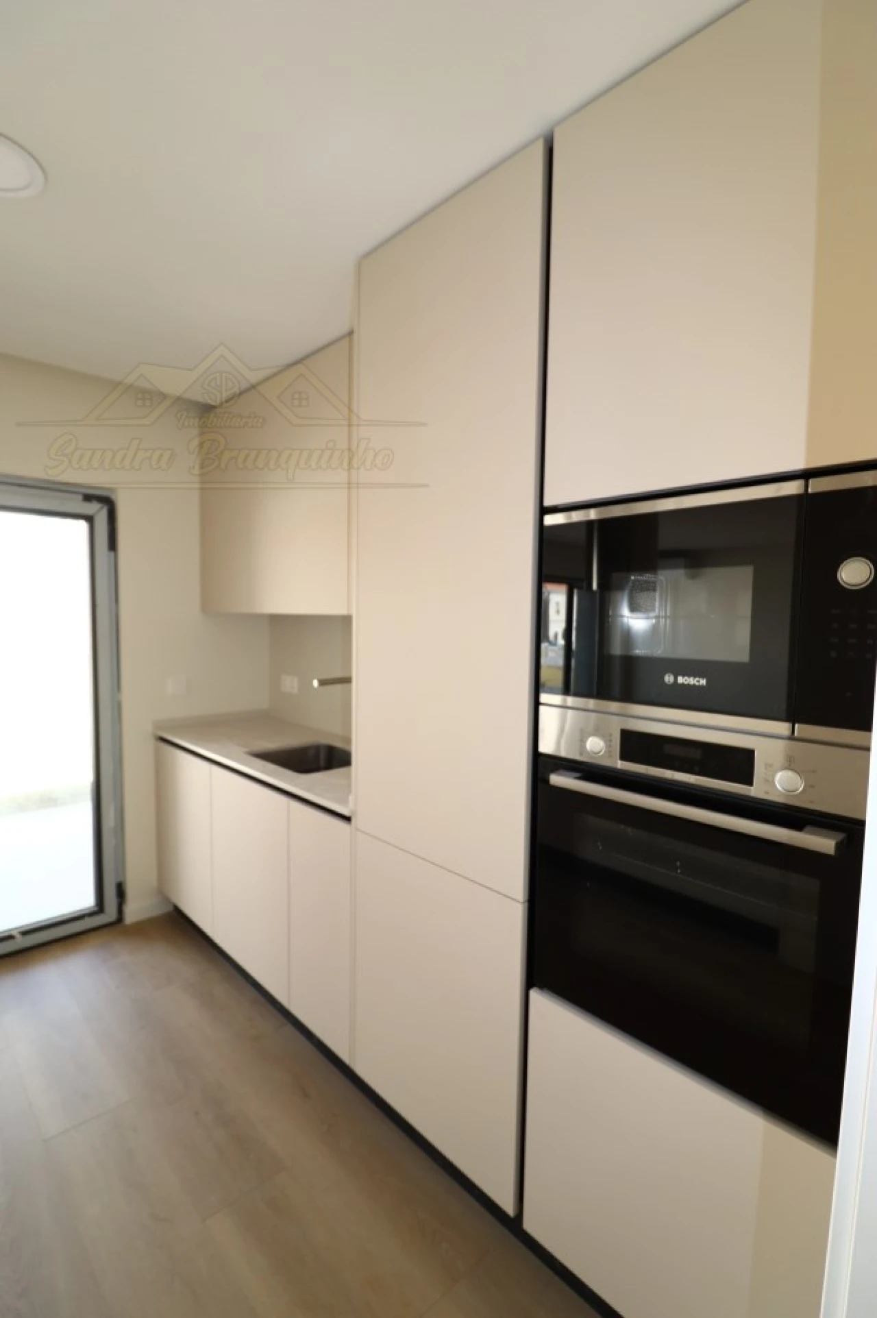 Apartamento T2 para Venda em Santa Maria, São Pedro e Matacães Foto 18
