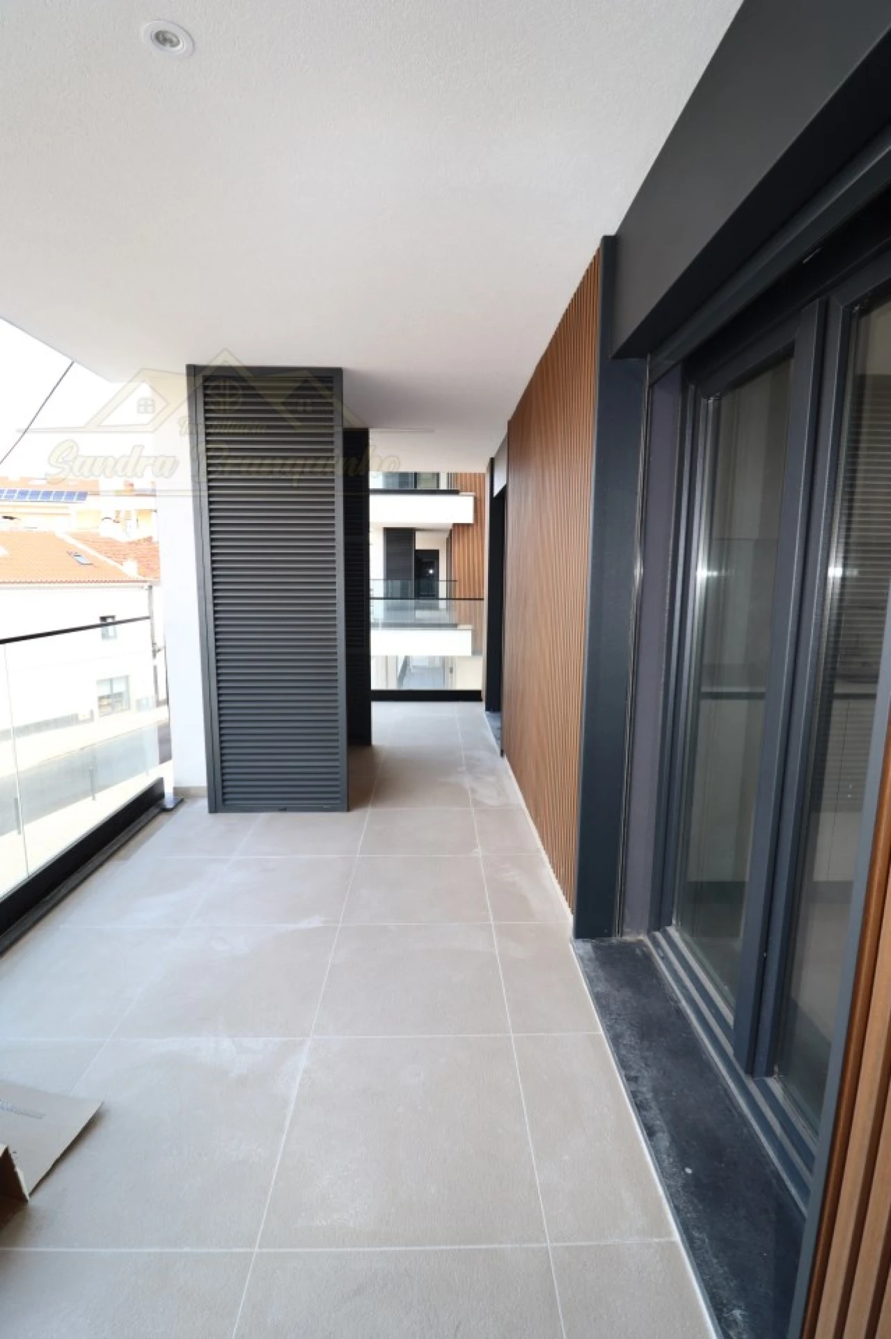 Apartamento T2 para Venda em Santa Maria, São Pedro e Matacães Foto 32