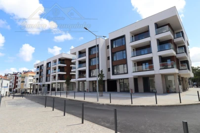 Apartamento T2 para Venda em Santa Maria, São Pedro e Matacães