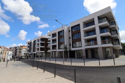Apartamento T2 para Venda em Santa Maria, São Pedro e Matacães