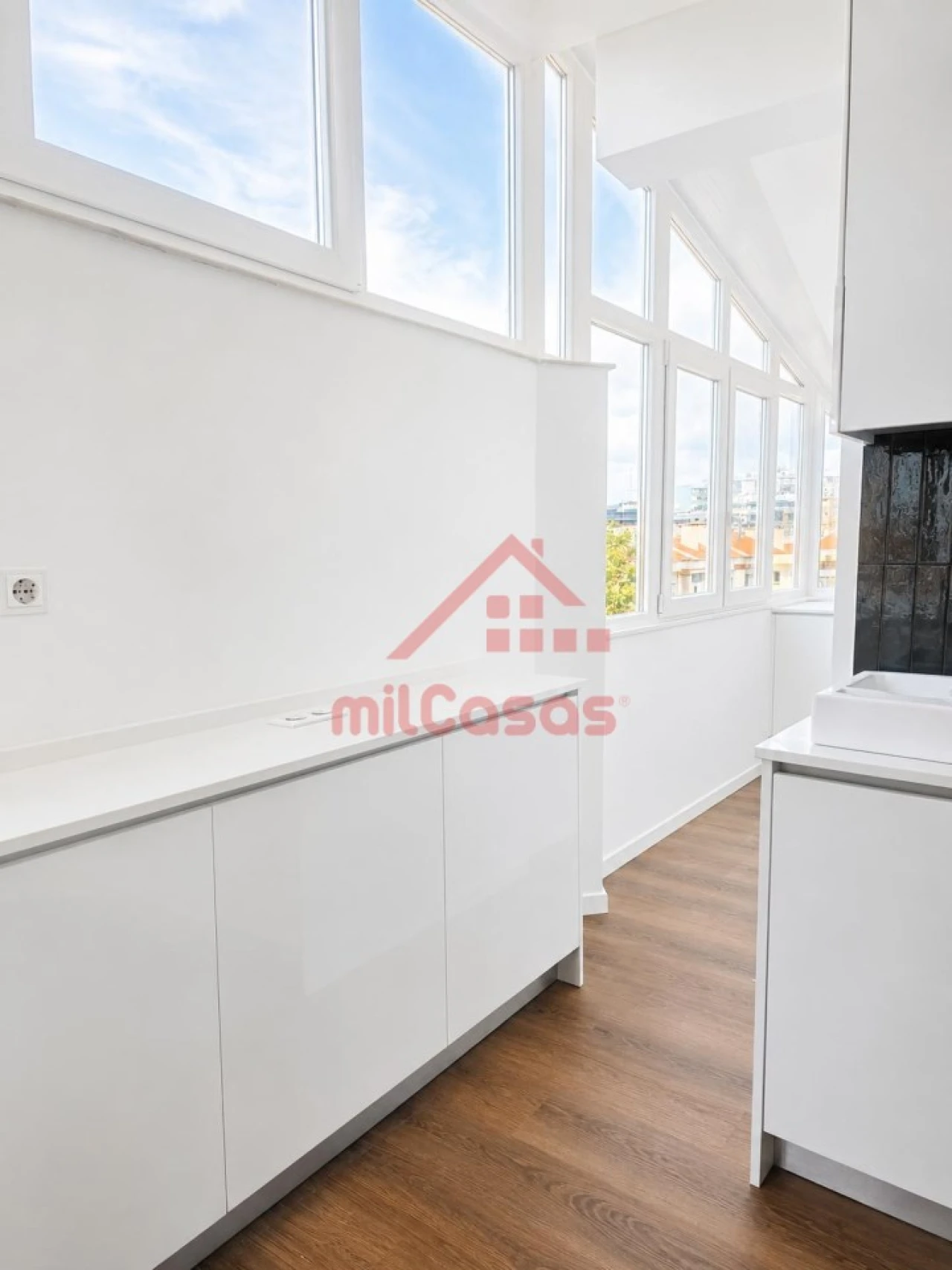 Apartamento T2 para Venda em Venteira Foto 19