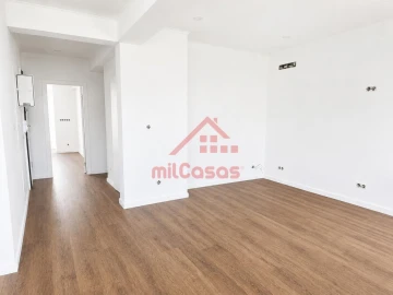 Apartamento T2 para Venda em Venteira