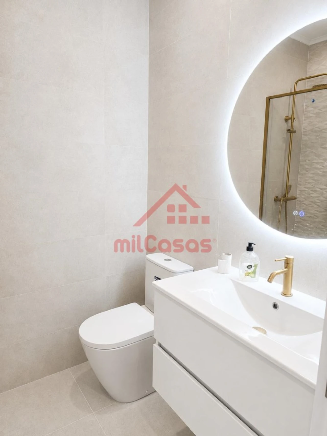 Apartamento T2 para Venda em Venteira Foto 12
