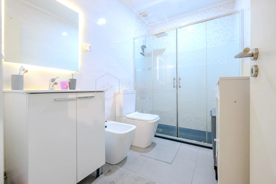 Apartamento T2 para Venda em Gandra Foto 4