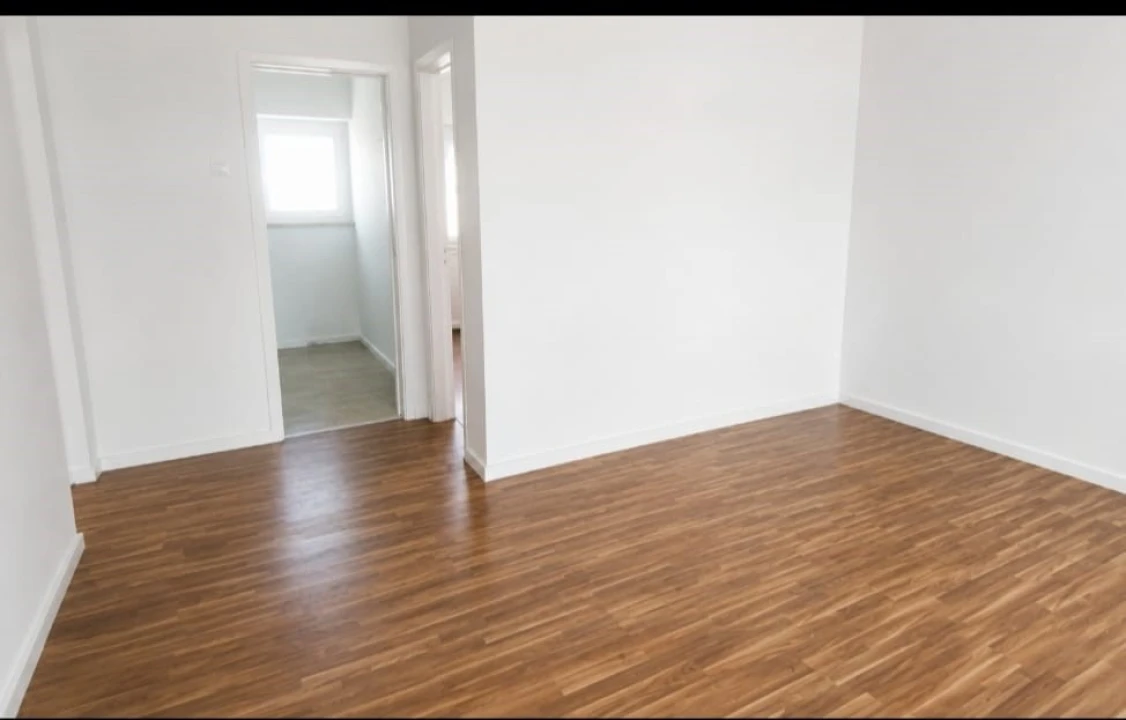 Apartamento T2 para Venda em Venteira Foto 10