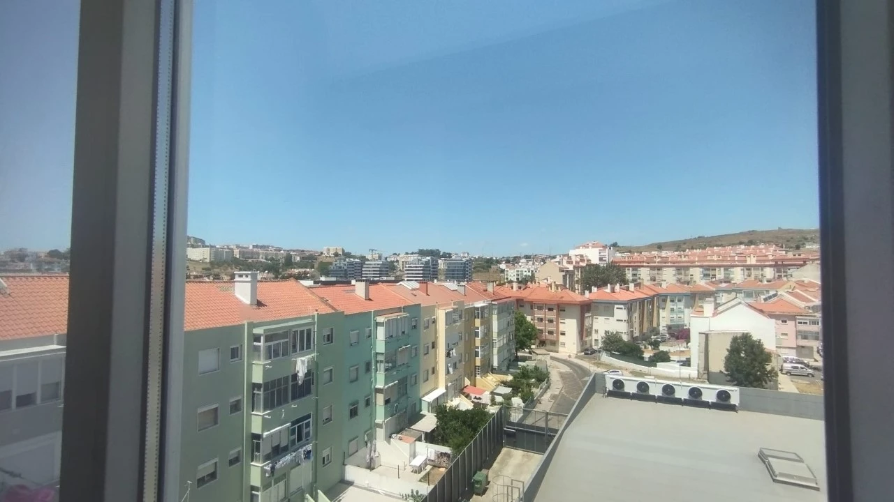 Apartamento T2 para Venda em Venteira Foto 12