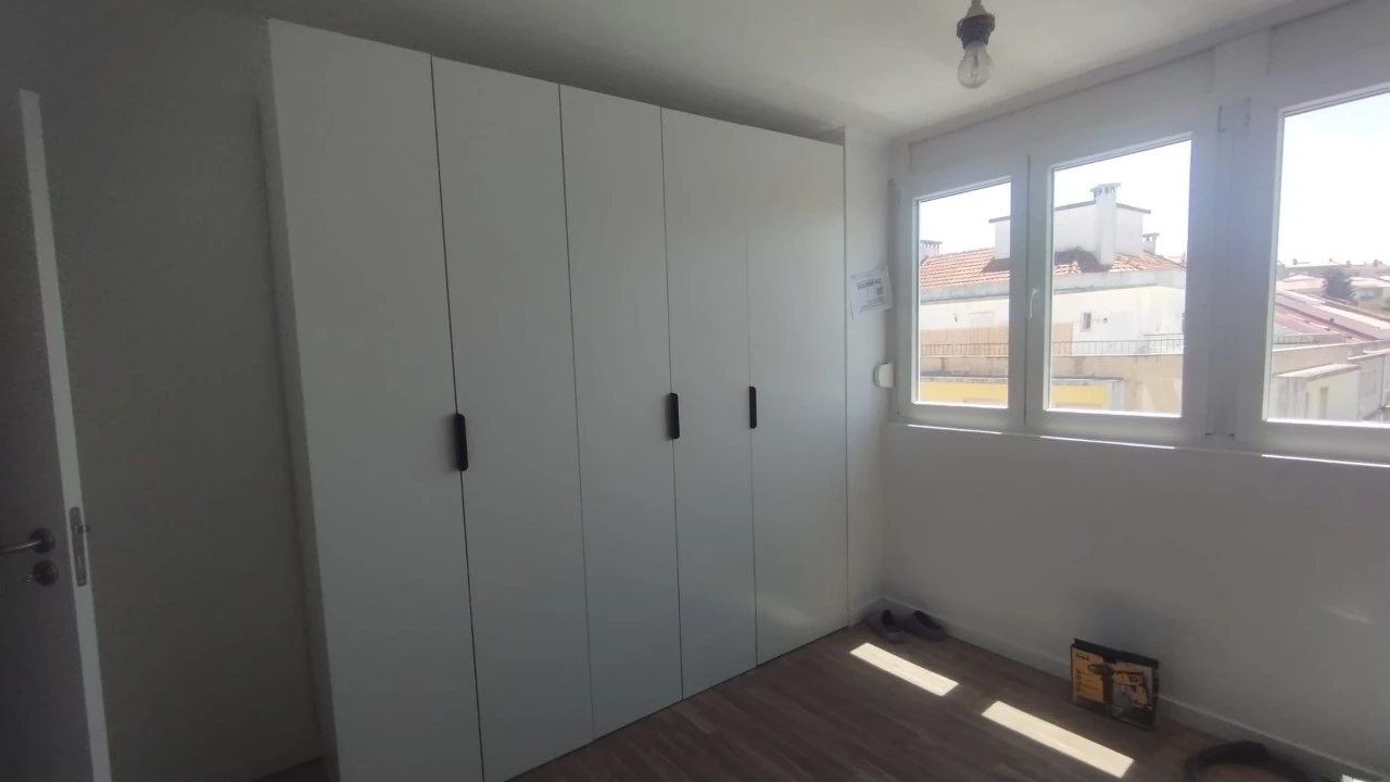 Apartamento T2 para Venda em Venteira Foto 14