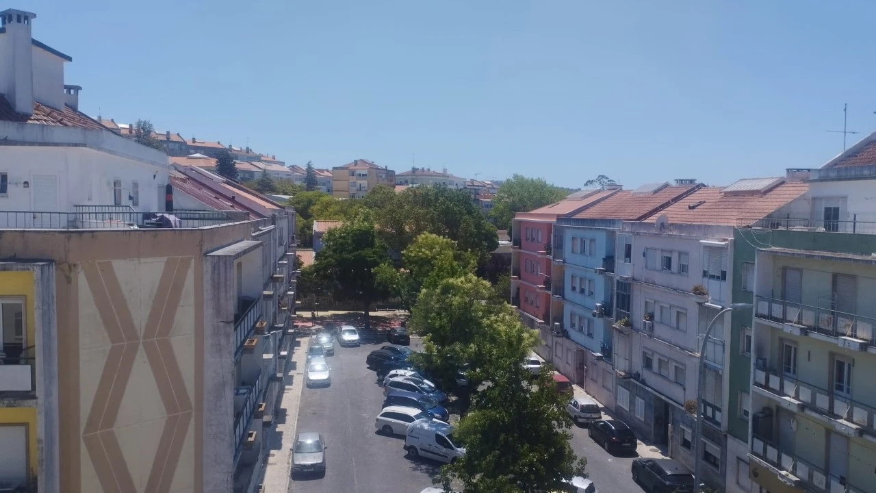 Apartamento T2 para Venda em Venteira Foto 15